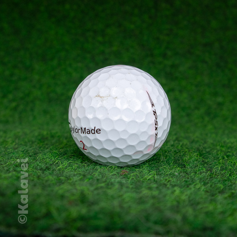 TaylorMade TP5X 2021 golfpallo