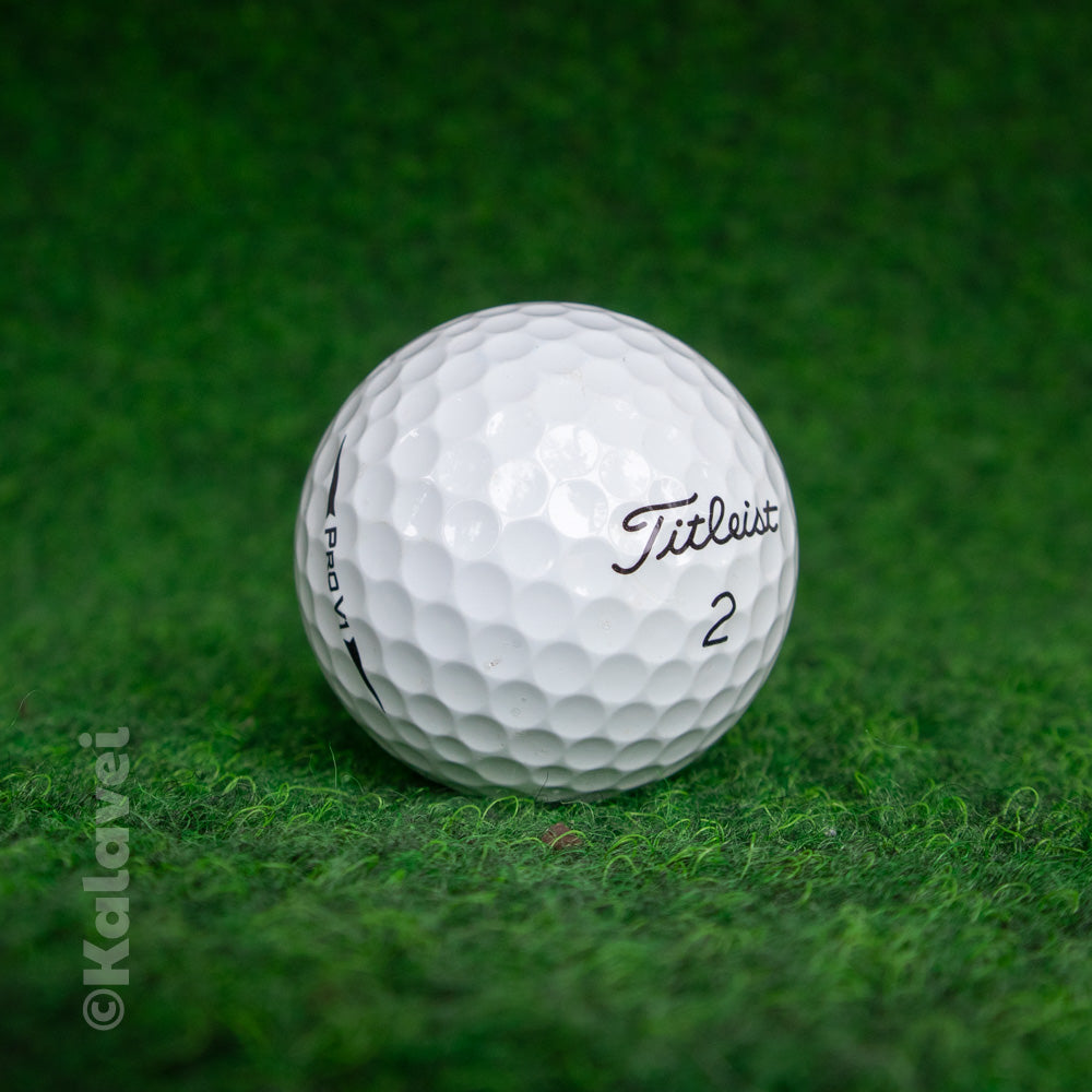 Titleist Pro V1 golfpallo 2017