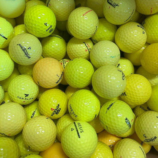 keltainen golfpallo sekoitus