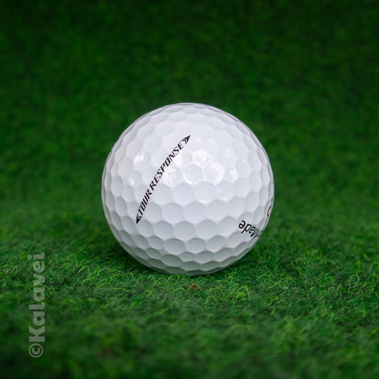 TaylorMade Tour Response golfpallo