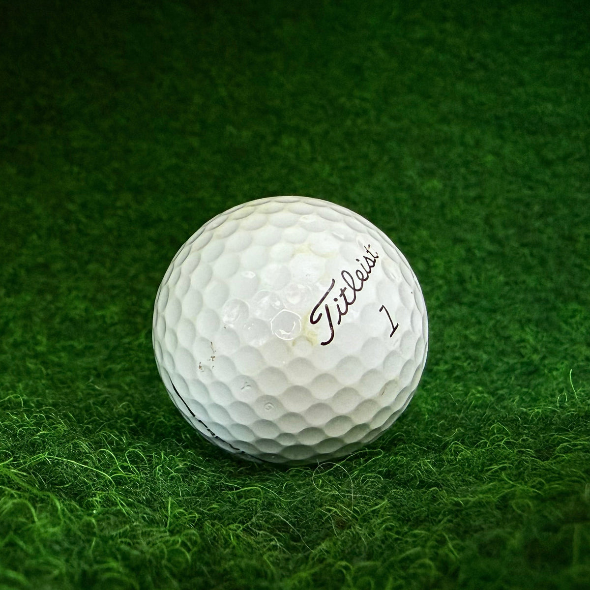 titleist_pro_v1_2025_birdie_golfpallo