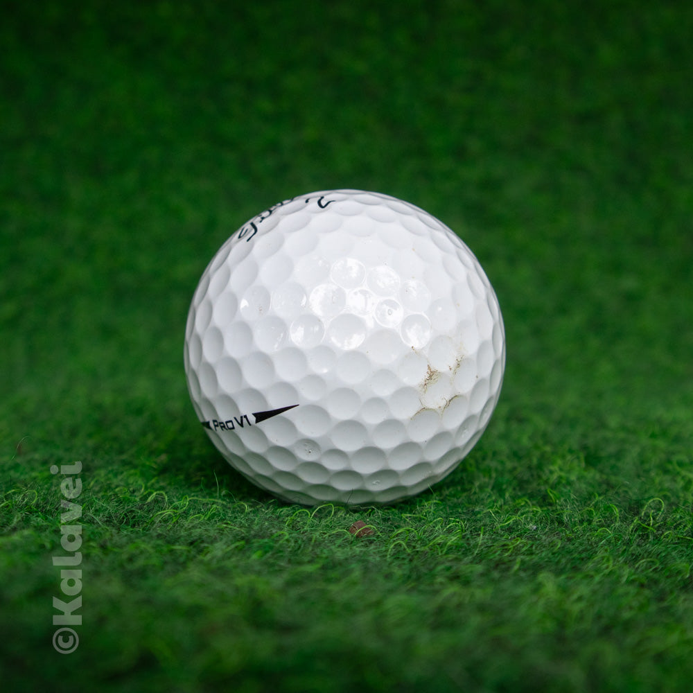 Titleist Pro V1 golfpallo 2017